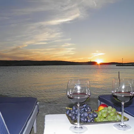 Melandura-3 By Interhome