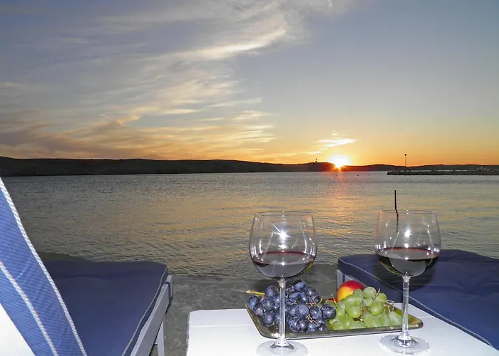 Melandura-3 By Interhome